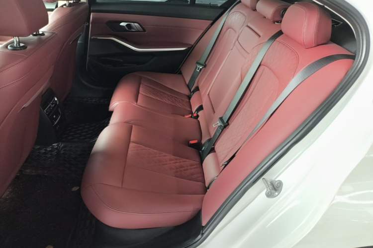 Used BMW i3 2024 eDrive 35 L Left Rear Seat
