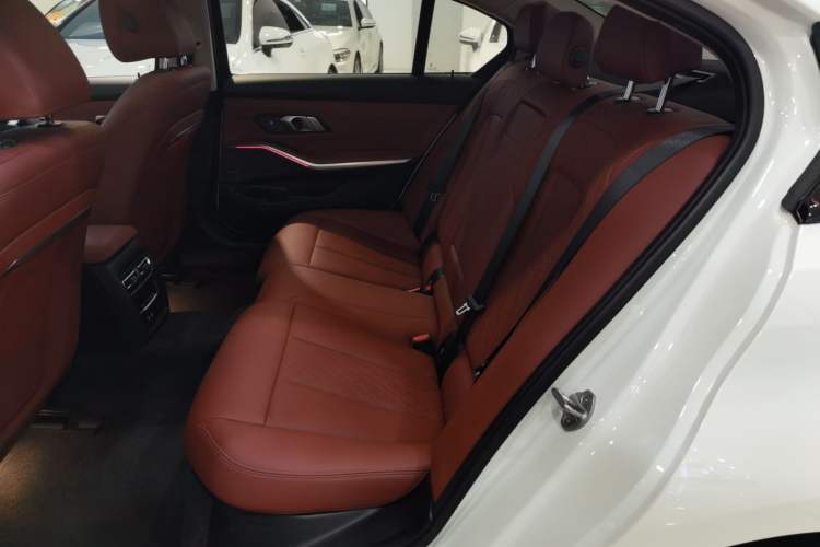 Used BMW i3 2024 eDrive 40 L Midnight Sports Package Left Rear Seat