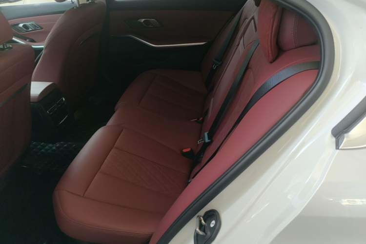 Used BMW i3 2024 eDrive 35 L Left Rear Seat