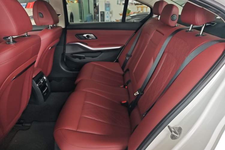 Used BMW i3 2024 eDrive 35 L Left Rear Seat