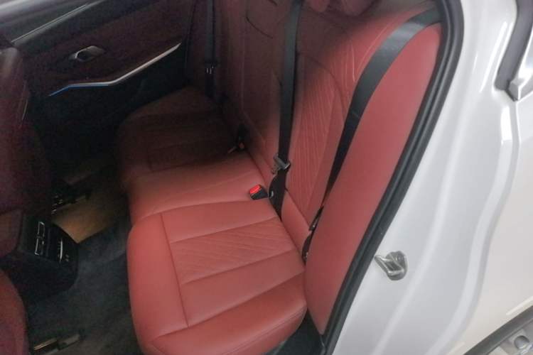 Used BMW i3 2024 eDrive 35 L Left Rear Seat