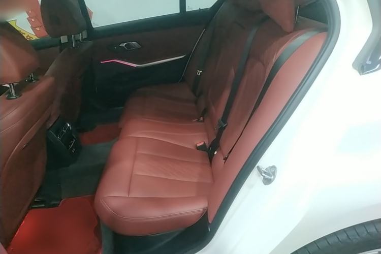 Used BMW i3 2024 eDrive 40 L Midnight Sports Package Left Rear Seat