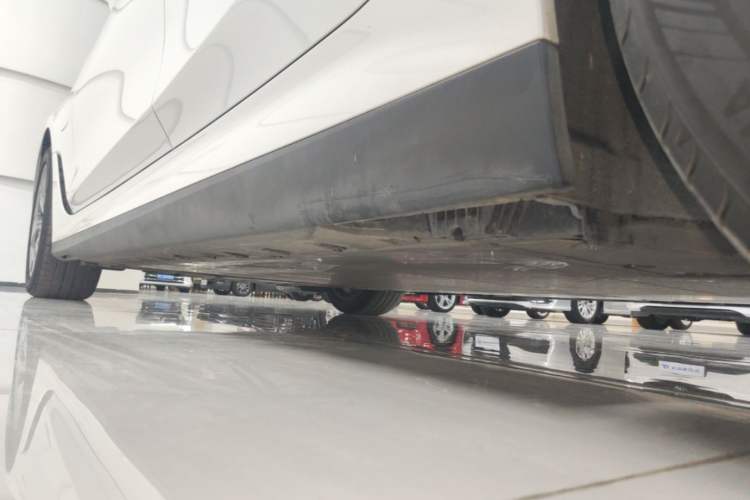 Used BMW i3 2024 eDrive 35 L Left Side Sill