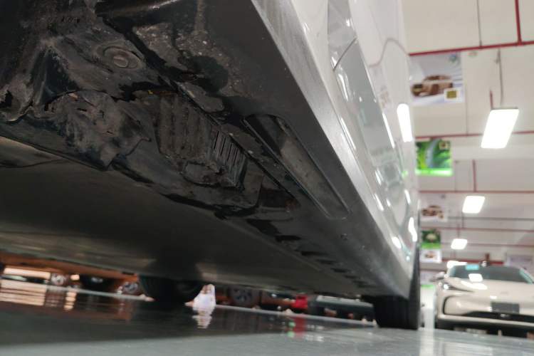 Used BMW i3 2024 eDrive 35 L Left Side Sill