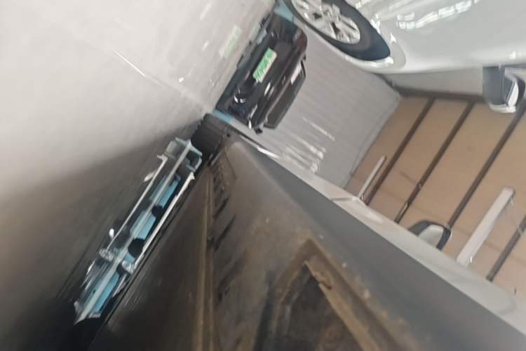 Used BMW i3 2024 eDrive 35 L Left Side Sill