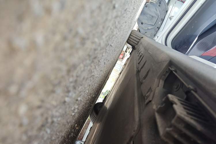 Used BMW i3 2024 eDrive 35 L Left Side Sill
