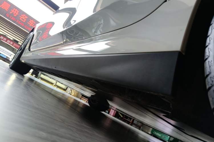 Used BMW i3 2024 eDrive 35 L Left Side Sill