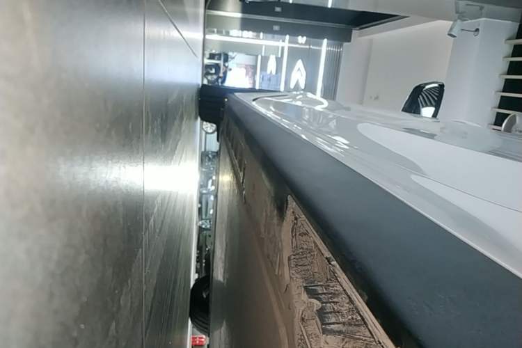 Used BMW i3 2024 eDrive 35 L Left Side Sill