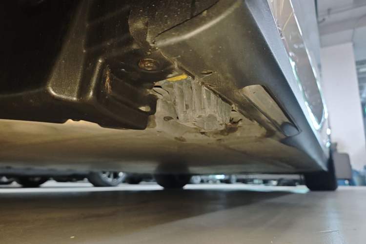 Used BMW i3 2024 eDrive 40 L Midnight Edition Left Side Sill