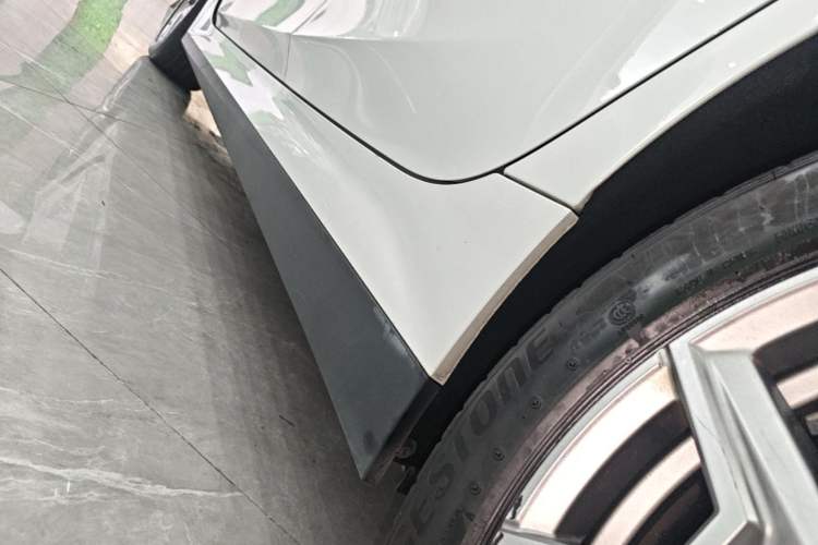 Used BMW i3 2024 eDrive 35 L Left Side Sill