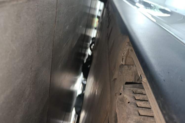 Used BMW i3 2024 eDrive 35 L Left Side Sill