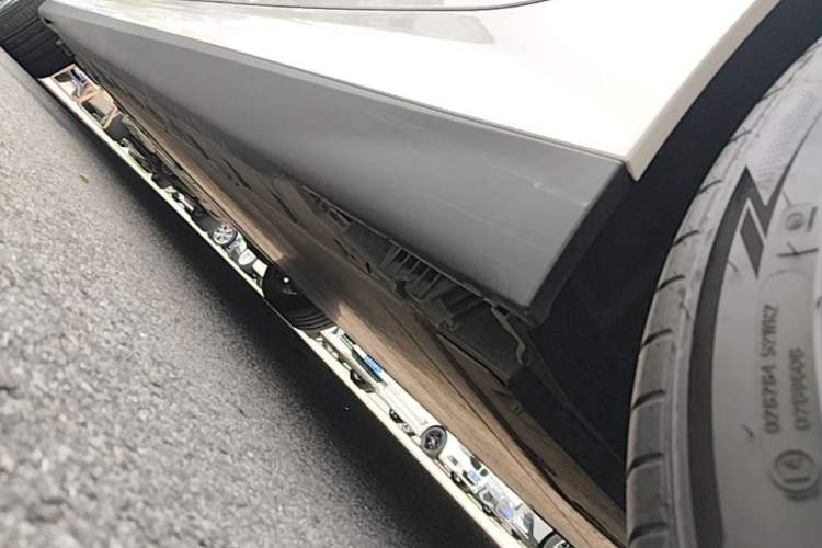 Used BMW i3 2024 eDrive 40 L Midnight Sports Package Left Side Sill