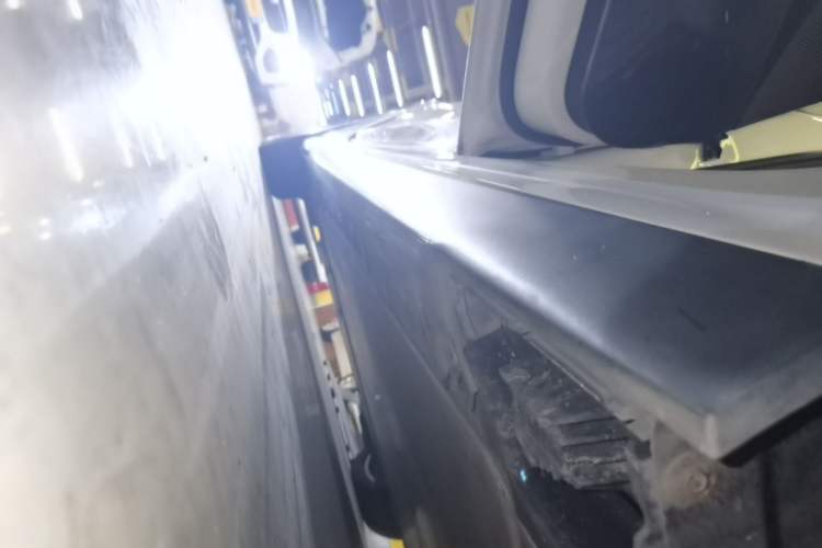 Used BMW i3 2024 eDrive 35 L Left Side Sill