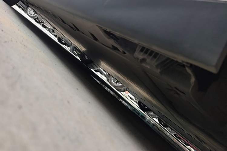 Used BMW i3 2024 eDrive 35 L Left Side Sill