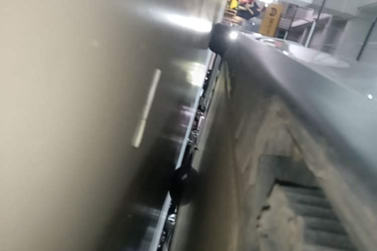 Used BMW i3 2024 eDrive 35 L Left Side Sill
