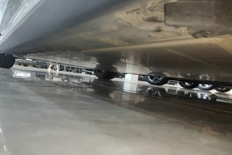 Used BMW i3 2024 eDrive 35 L Left Side Sill