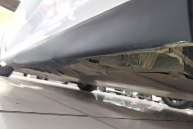 Used BMW i3 2024 eDrive 35 L Left Side Sill