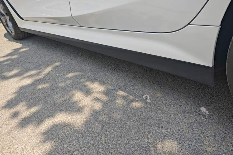 Used BMW i3 2024 eDrive 35 L Left Side Sill
