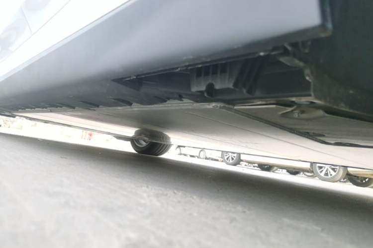 Used BMW i3 2024 eDrive 35 L Left Side Sill