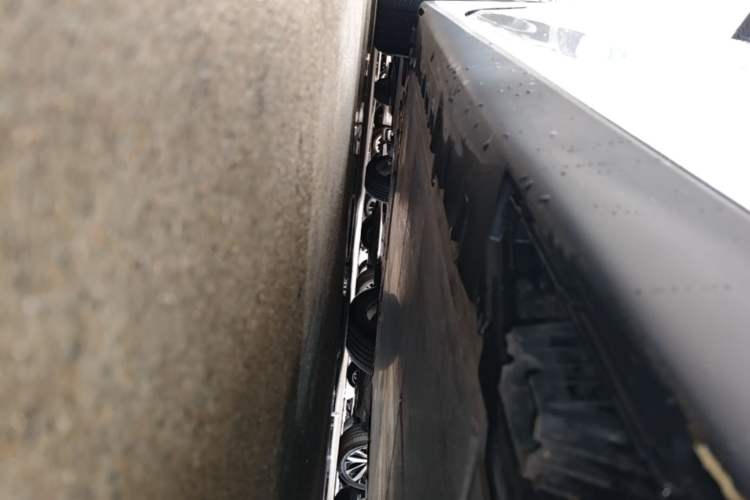 Used BMW i3 2024 eDrive 35 L Left Side Sill