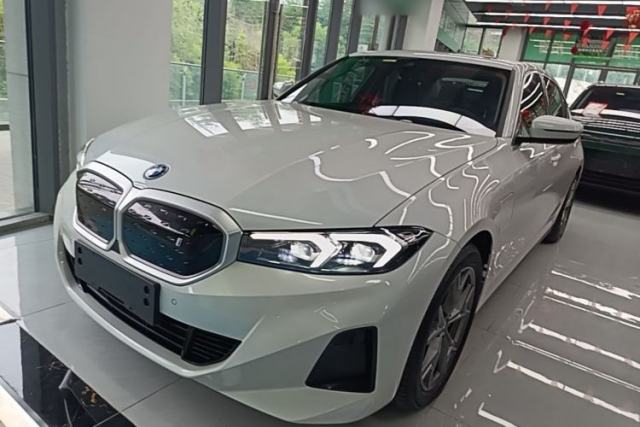 Used BMW i3 2024 eDrive 35 L