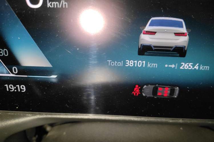 Used BMW i3 2024 eDrive 35 L Odometer Close Up