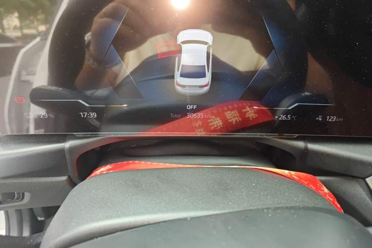 Used BMW i3 2024 eDrive 40 L Midnight Edition Odometer Close Up