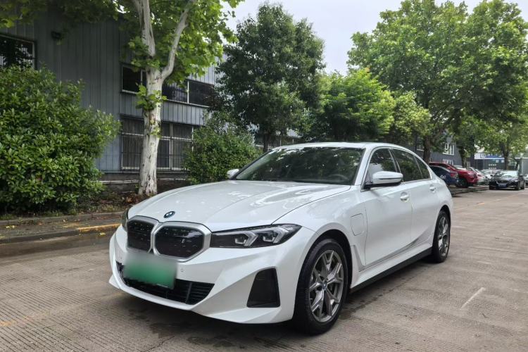 BMW i3 2024 eDrive 35 L