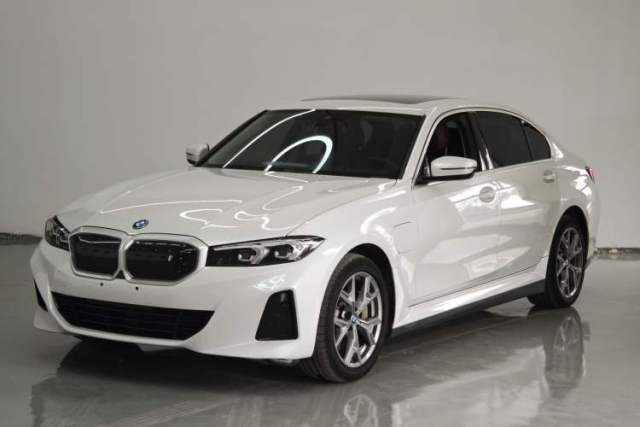 BMW i3 2024 eDrive 35 L usado