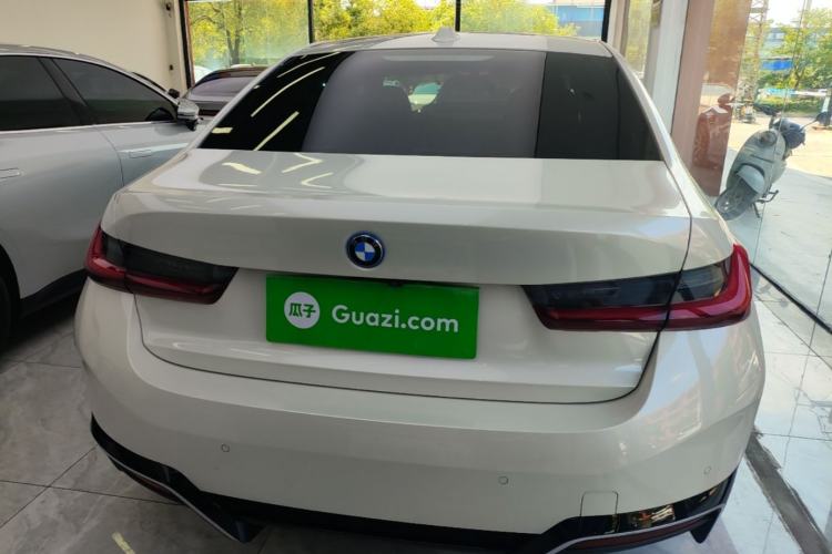 Used BMW i3 2024 eDrive 35 L Rear
