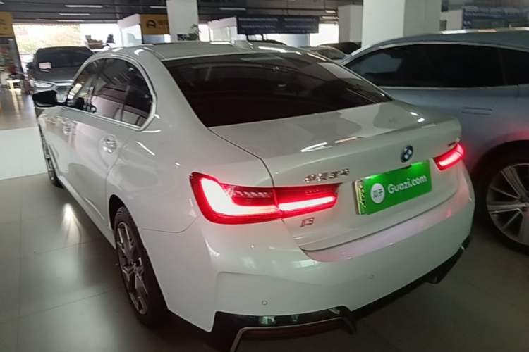 Used BMW i3 2024 eDrive 35 L Rear Left 45 Deg