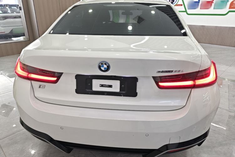 Used BMW i3 2024 eDrive 35 L Rear