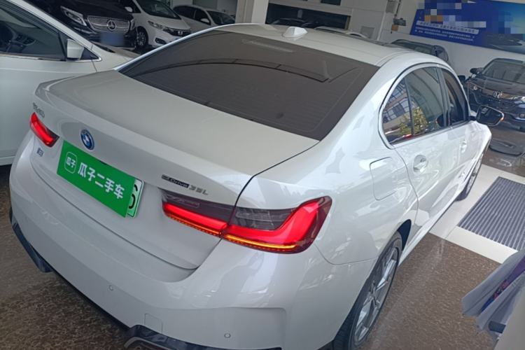 Used BMW i3 2024 eDrive 35 L Rear Right 45 Deg