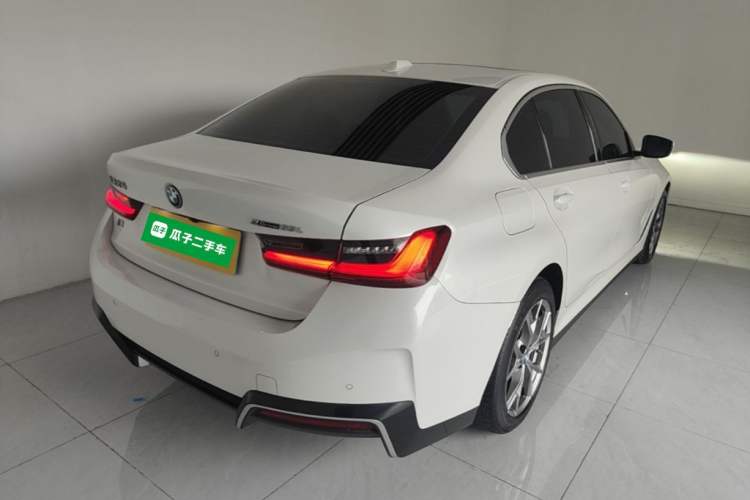 Used BMW i3 2024 eDrive 35 L Rear Right 45 Deg