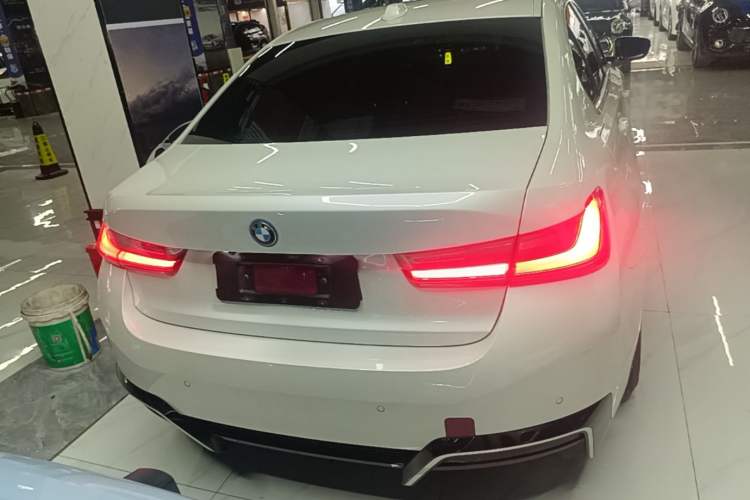 Used BMW i3 2024 eDrive 35 L Rear