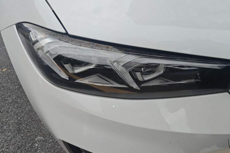Used BMW i3 2024 eDrive 35 L Right Front Headlight