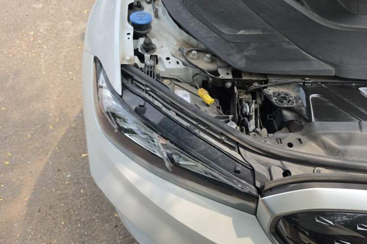Used BMW i3 2024 eDrive 35 L Right Front Headlight