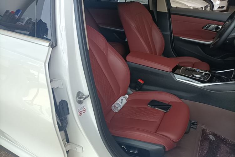 Used BMW i3 2024 eDrive 35 L Right Front Seat