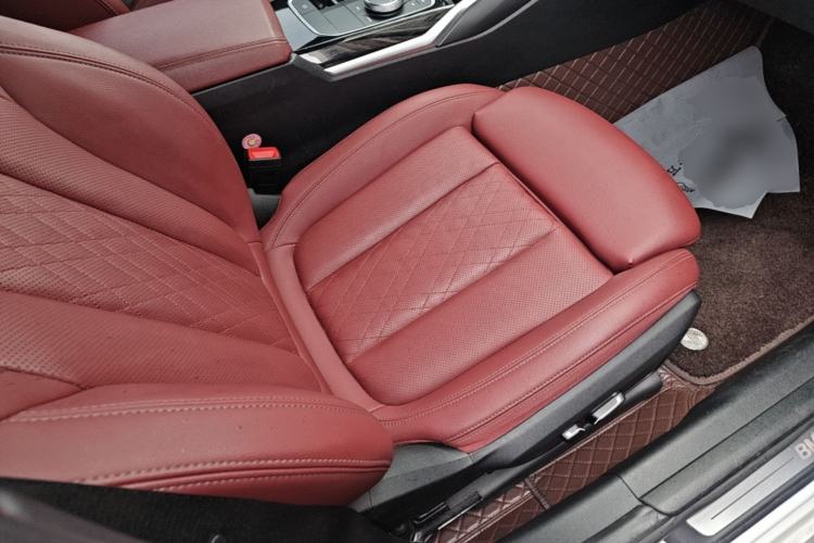 Used BMW i3 2024 eDrive 35 L Right Front Seat