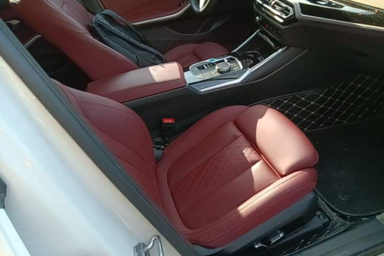 Used BMW i3 2024 eDrive 35 L Right Front Seat