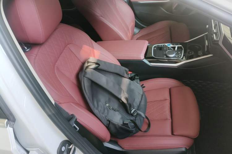 Used BMW i3 2024 eDrive 35 L Right Front Seat