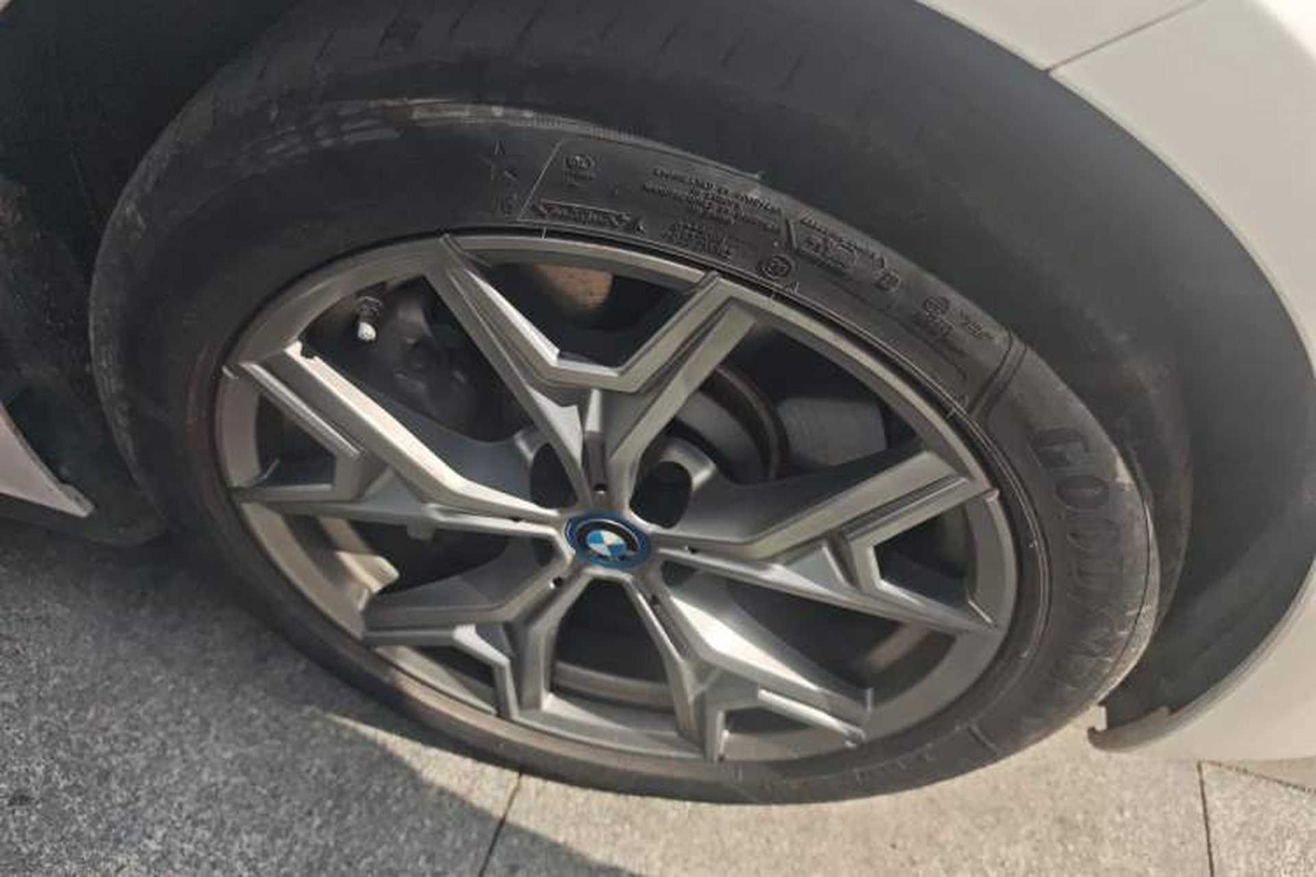Used BMW i3 2024 eDrive 35 L Right Front Wheel Hub