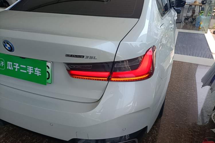 Used BMW i3 2024 eDrive 35 L Right Rear Taillight