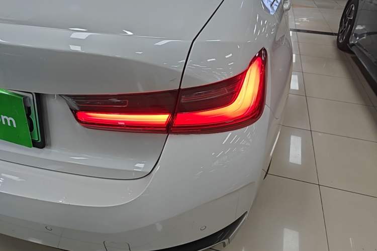 Used BMW i3 2024 eDrive 35 L Right Rear Taillight