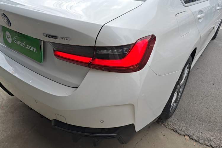 Used BMW i3 2024 eDrive 35 L Right Rear Taillight