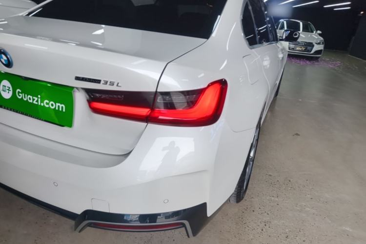 Used BMW i3 2024 eDrive 35 L Right Rear Taillight
