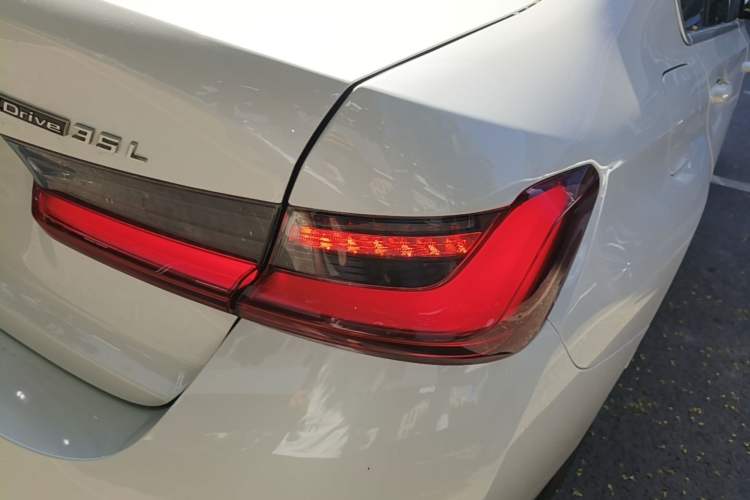 Used BMW i3 2024 eDrive 35 L Right Rear Taillight