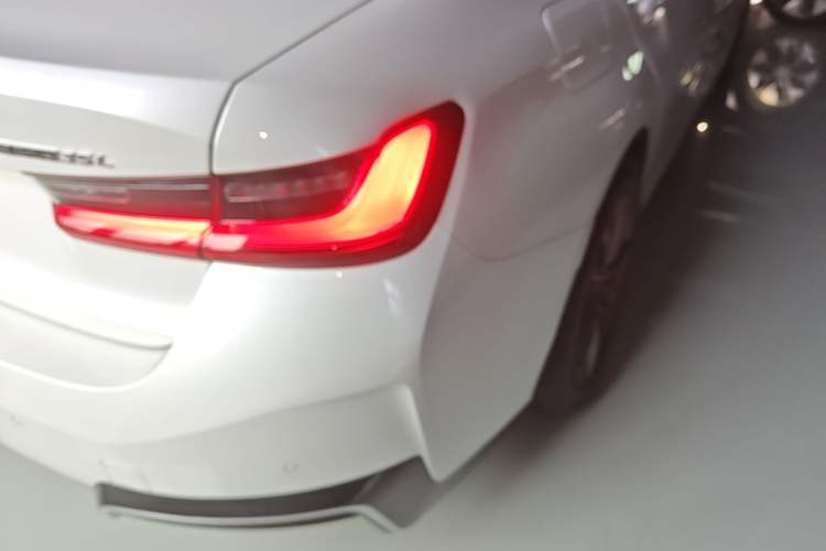 Used BMW i3 2024 eDrive 35 L Right Rear Taillight