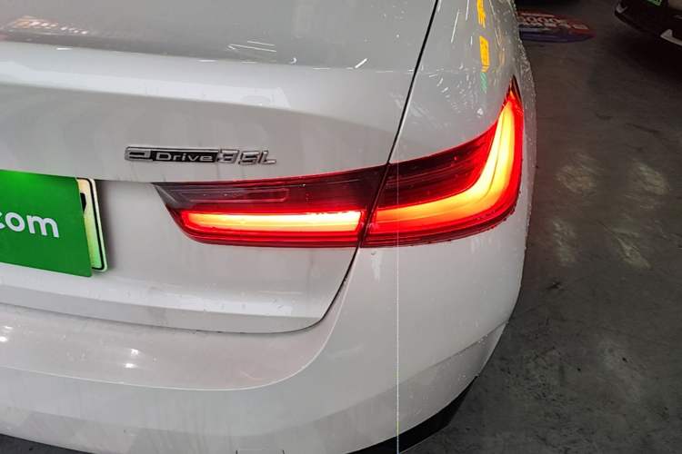 Used BMW i3 2024 eDrive 35 L Right Rear Taillight