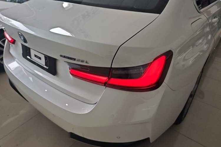 Used BMW i3 2024 eDrive 35 L Right Rear Taillight